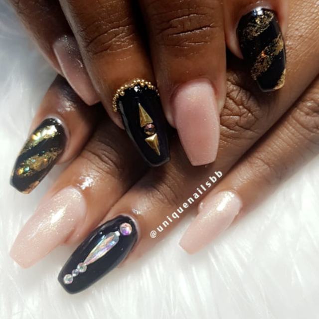 Black and gold marble nails